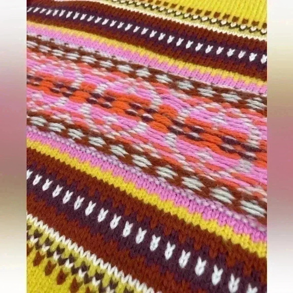Forever 21 Bright Yellow Fair Isle Pullover Knit Sweater Woman’s Size S relaxed - Picture 12 of 15